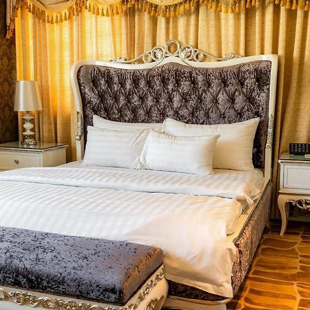 Hoang Trieu Hotel Ho Si Minh-város Kültér fotó