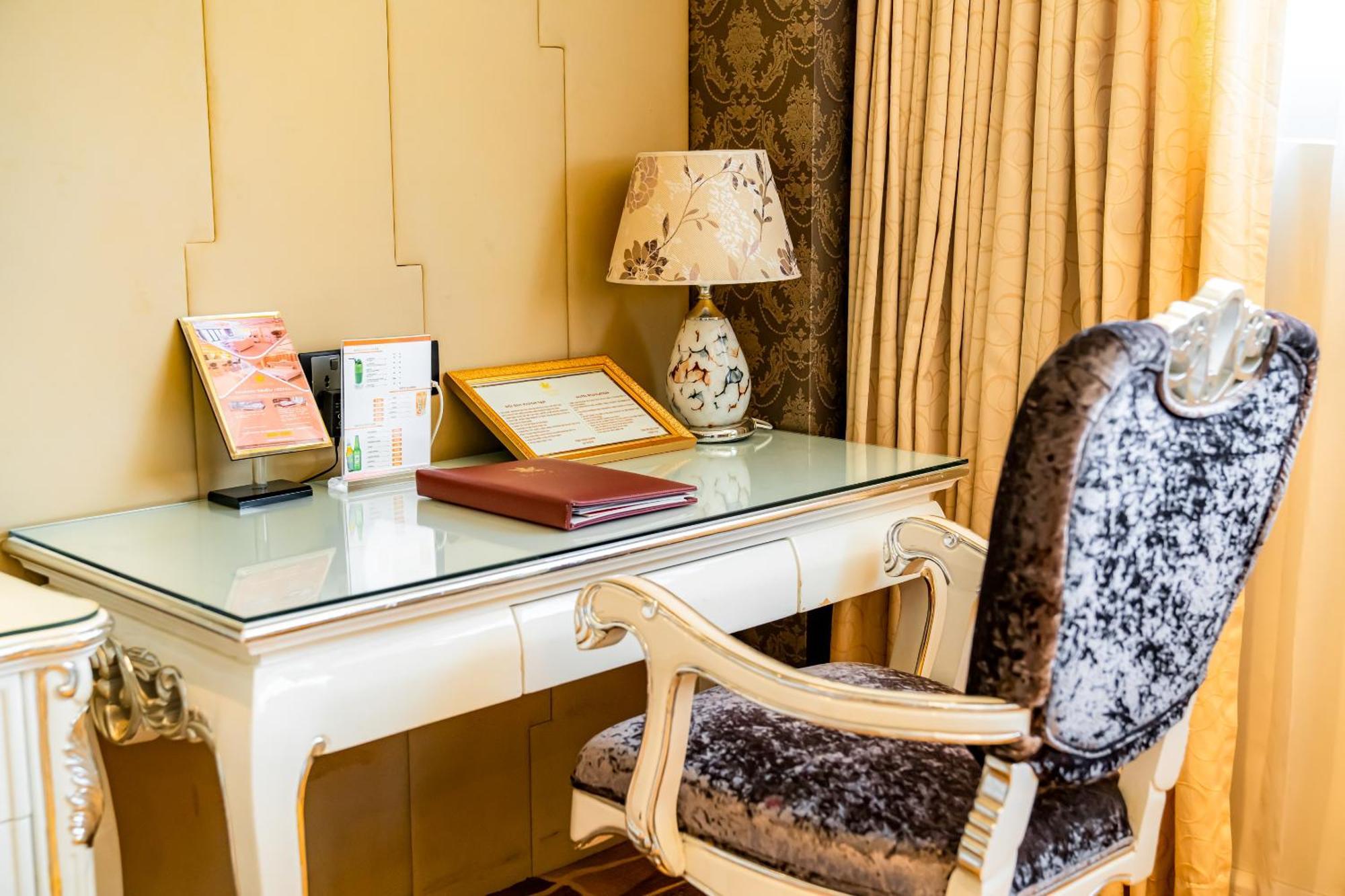 Hoang Trieu Hotel Ho Si Minh-város Kültér fotó