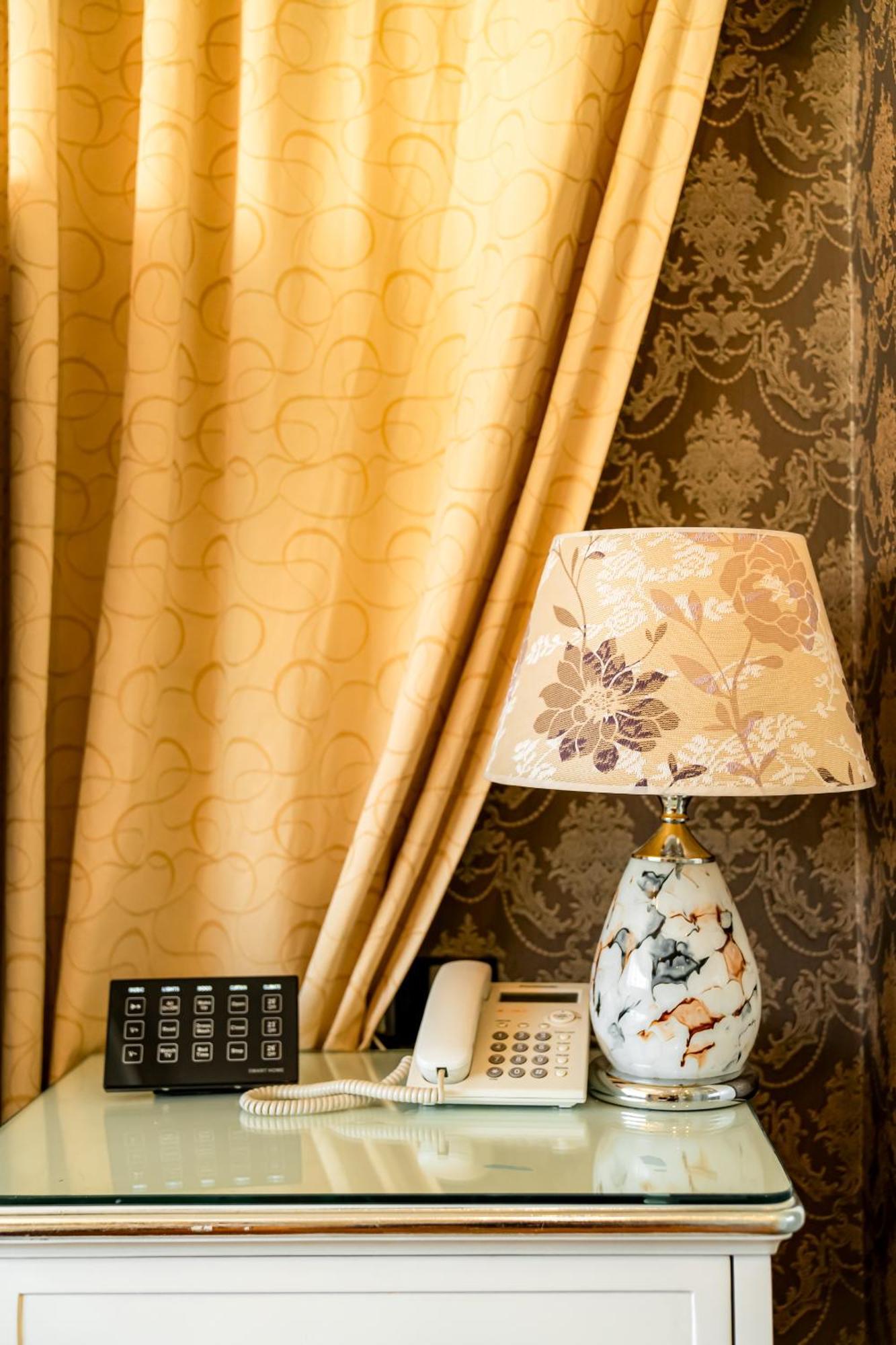 Hoang Trieu Hotel Ho Si Minh-város Kültér fotó